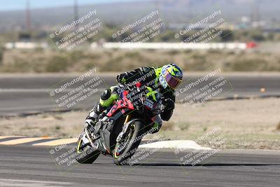 media/Jan-15-2026-Racers Edge (Thu) [[dfebeb70ab]]/3-B Group/Session 2 (Turn 11)/